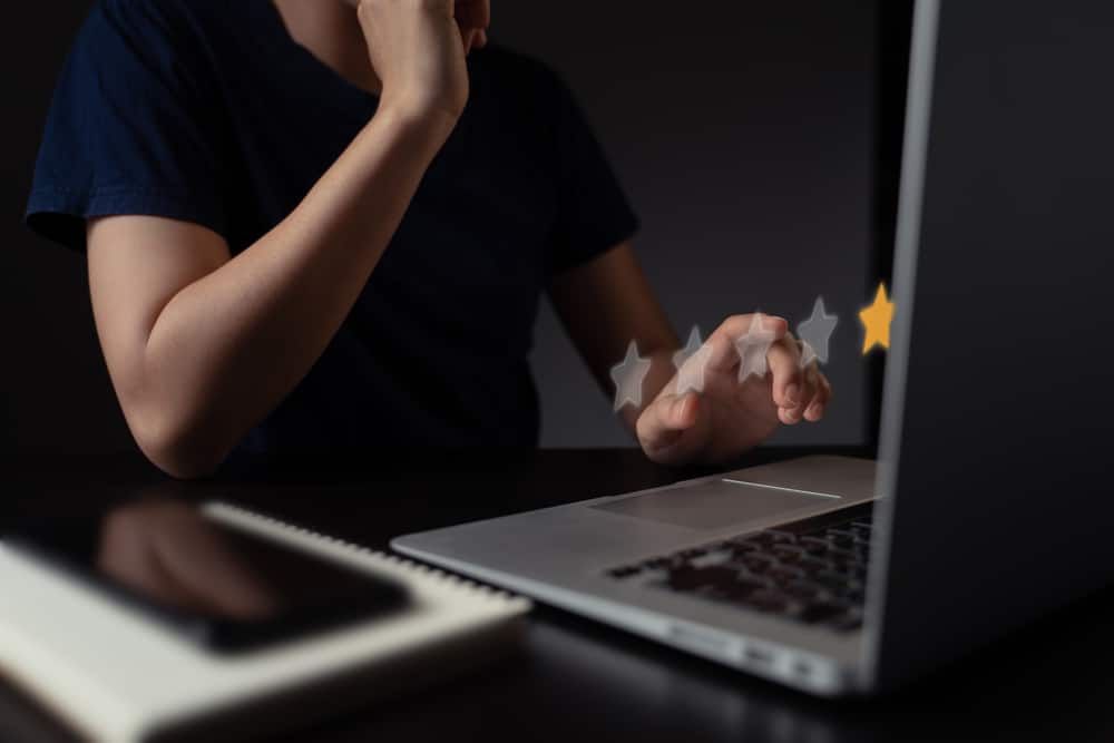 handling negative reviews